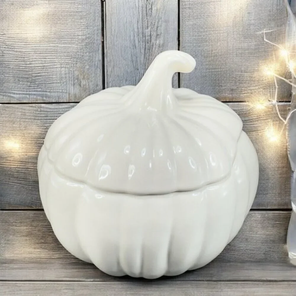 Home Interiors Stoneware Ceramic Pumpkin Shape Canister Cookie‎ Jar Container